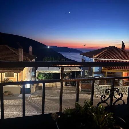 Hébergement de vacances Aura Ionis Spacious House With Amazing Views *
