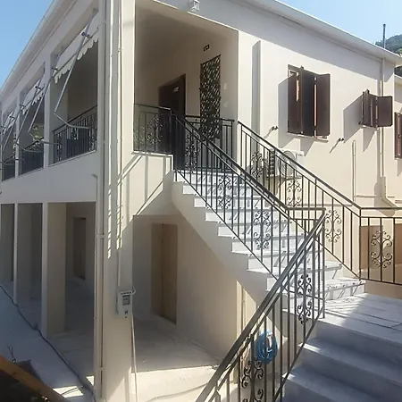 Aura Ionis Spacious House With Amazing Views Divaráta